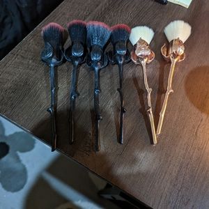 Storybook cosmetics brushes